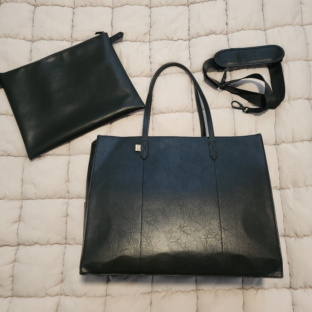 Beis "The Large Work Tote 
in Black" with Accessories